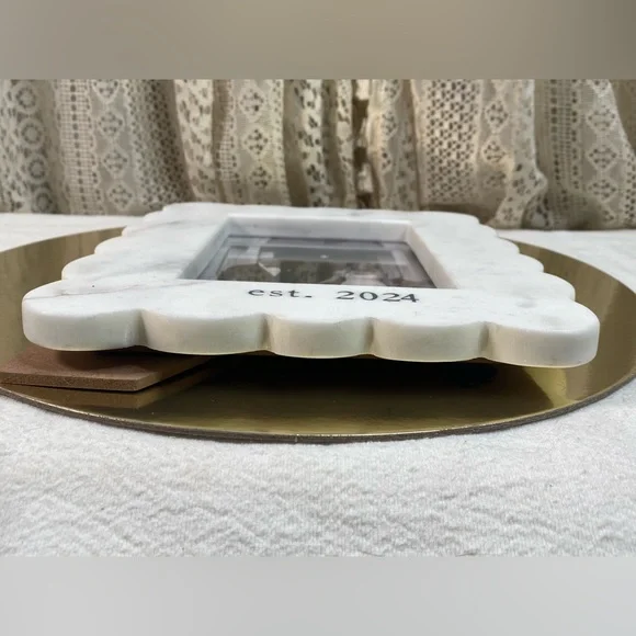 Mud Pie Marble Picture Frame - Picture 3 of 4